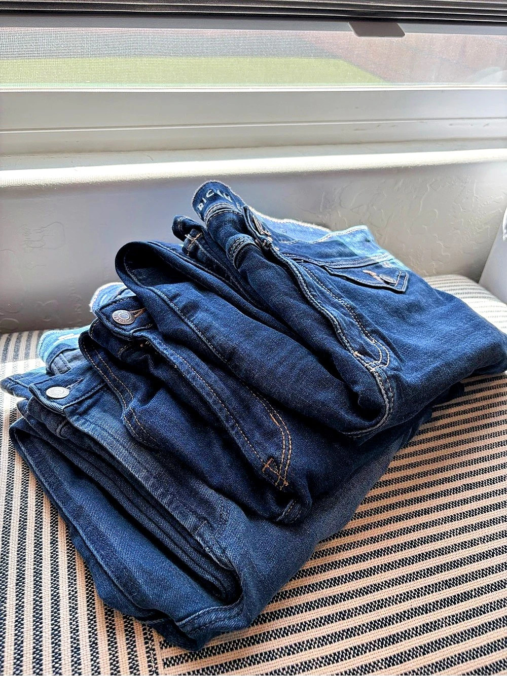 Bundle of Women’s Blue Jeans